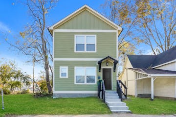 2457 Sheldon St Indianapolis, IN 46218